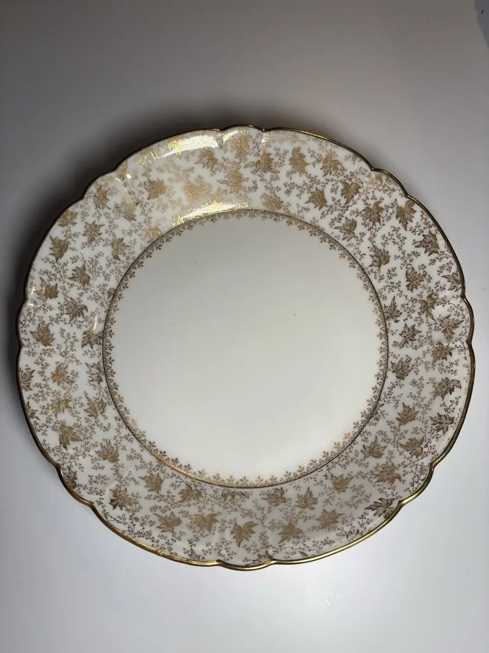 Haviland & Co Limoges France Porcelain Plate White Gold Floral Scalloped vintage